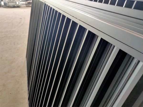 小區鋁合金百葉窗 小區鋁合金百葉窗