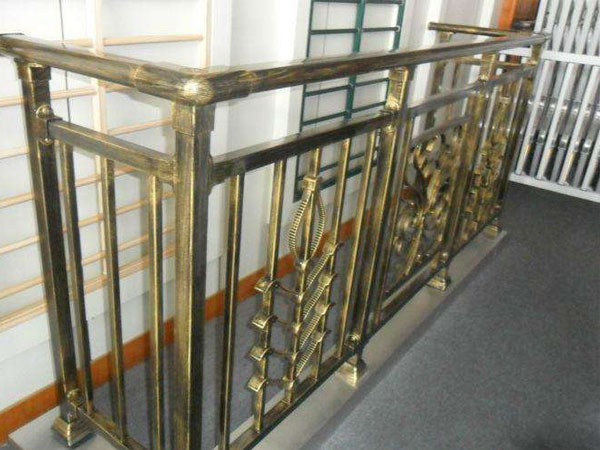 陽臺欄桿的有哪些材質? 陽臺欄桿的有哪些材質?