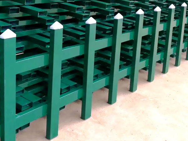 小區(qū)草坪護(hù)欄