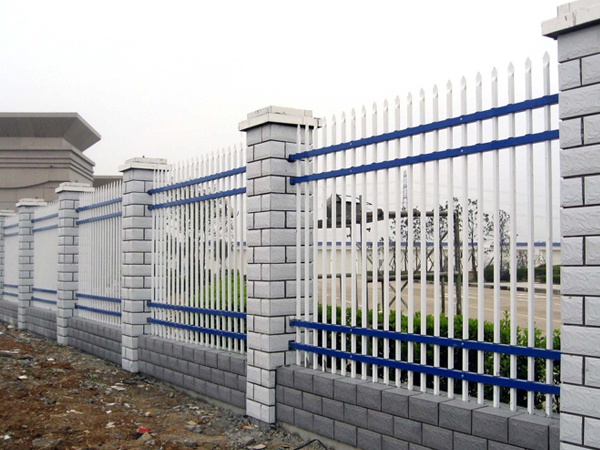 圍墻柵欄、圍墻護欄、圍墻欄桿三者的區(qū)別與關系