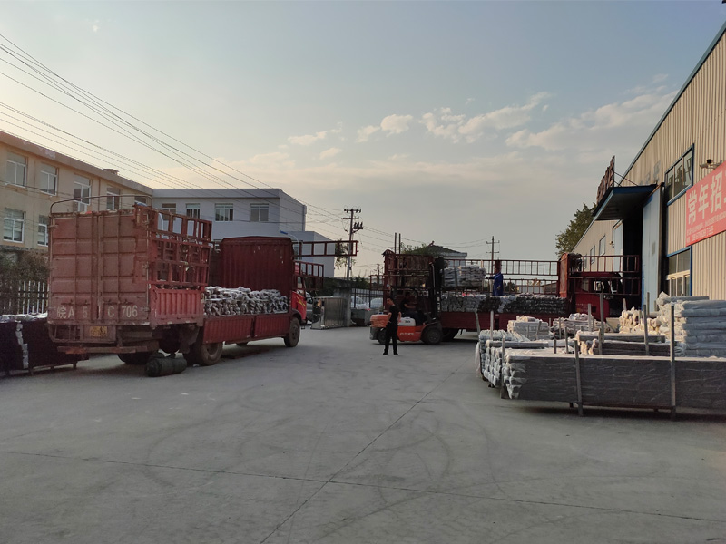 金用護欄2020年10月12日鋅鋼陽臺護欄發貨! 金用護欄2020年10月12日鋅鋼陽臺護欄發貨!