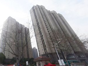 南京邊城世家小區陽臺護欄、樓梯扶手定制