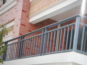 鋅鋼護(hù)欄會(huì)生銹嗎？