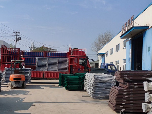 金用護欄2020年11月29日鋅鋼陽臺護欄發(fā)貨! 金用護欄2020年11月29日鋅鋼陽臺護欄發(fā)貨!