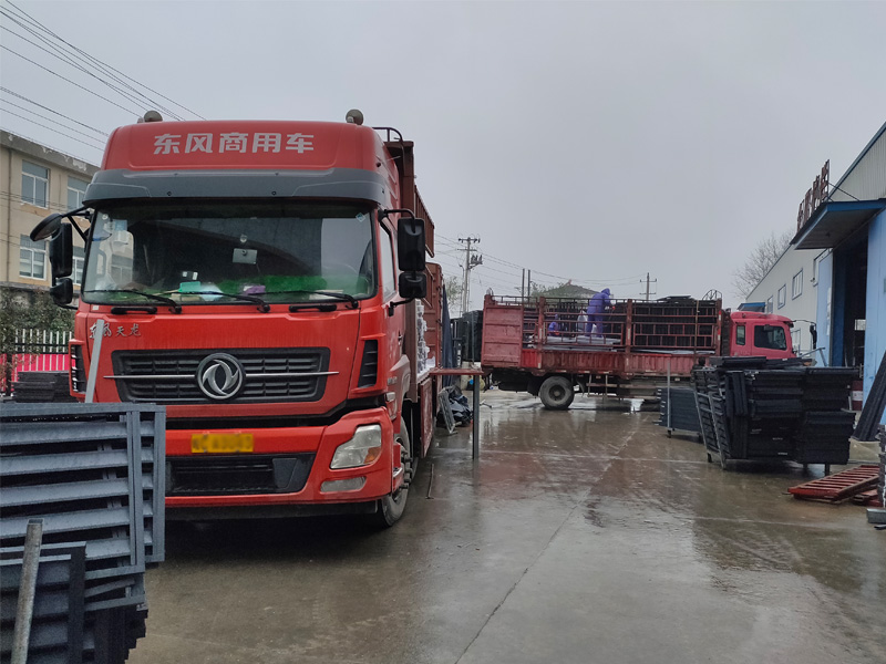 金用護(hù)欄2020年12月2日鋁合金百葉窗發(fā)貨! 金用護(hù)欄2020年12月2日鋁合金百葉窗發(fā)貨!