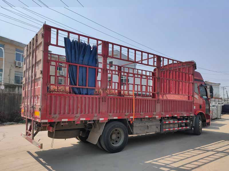 金用護(hù)欄2021年3月25日鋁合金百葉窗發(fā)貨! 金用護(hù)欄2021年3月25日鋁合金百葉窗發(fā)貨!