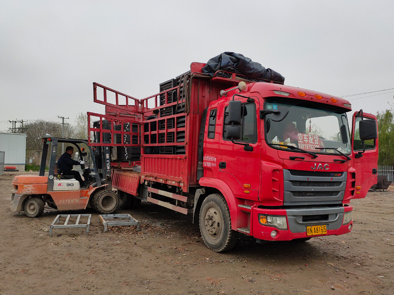 金用護欄2021年3月31日鋅鋼百葉窗發貨! 金用護欄2021年3月31日鋅鋼百葉窗發貨!