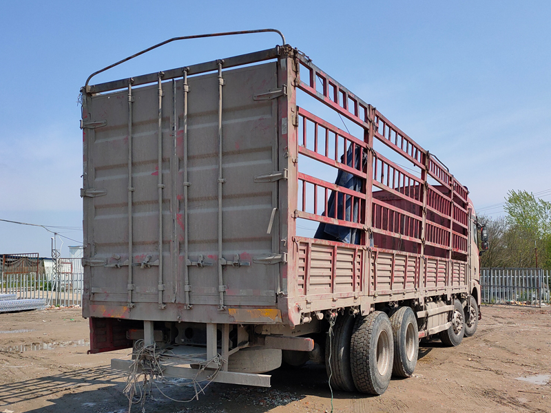 金用護欄2021年4月8日鋅鋼窗戶護欄發貨！