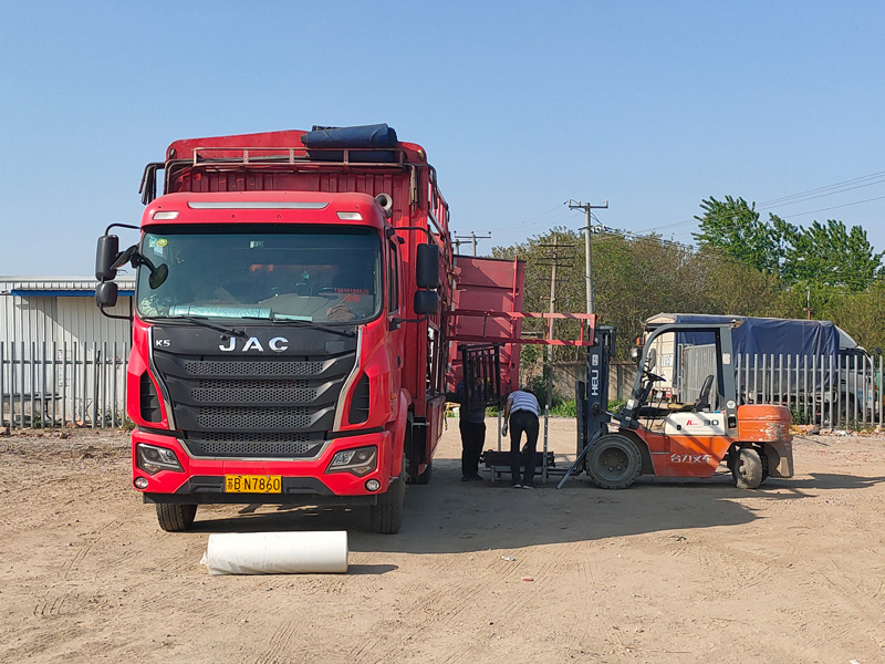 金用護欄2021年4月19日鋅鋼護窗欄桿發貨！