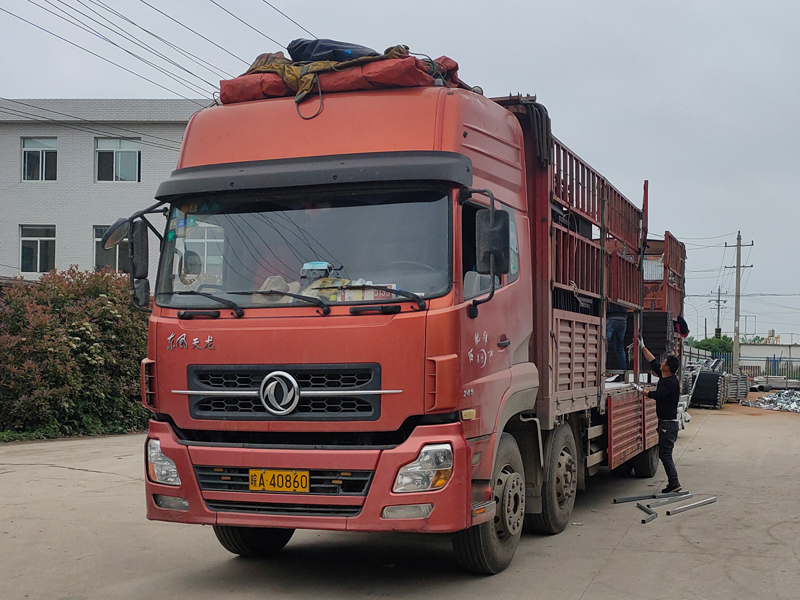 金用護欄2021年4月22日鋁合金百葉窗發(fā)貨! 金用護欄2021年4月22日鋁合金百葉窗發(fā)貨!