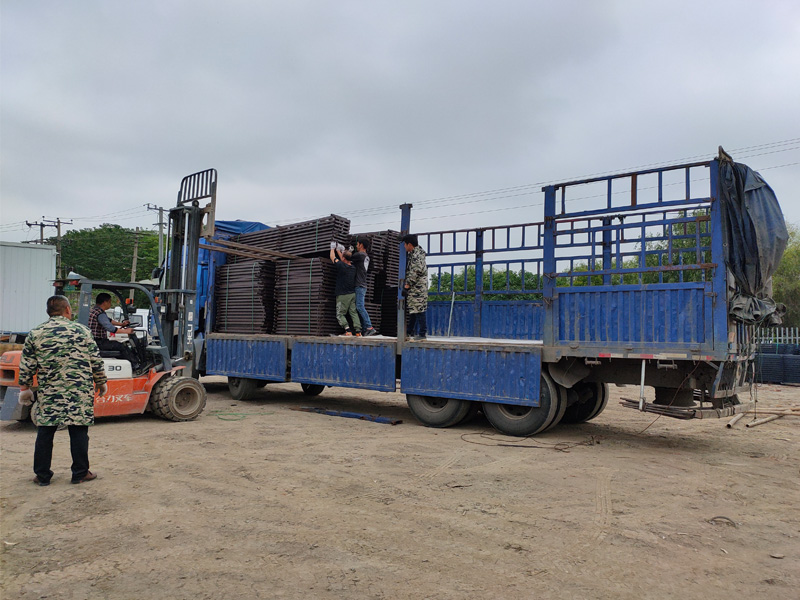 金用護欄2021年5月12日鋅鋼護窗欄桿發貨! 金用護欄2021年5月12日鋅鋼護窗欄桿發貨!