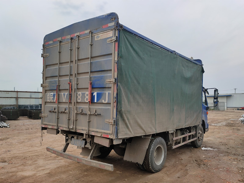 金用護欄2021年5月17日鋅鋼百葉窗發貨！