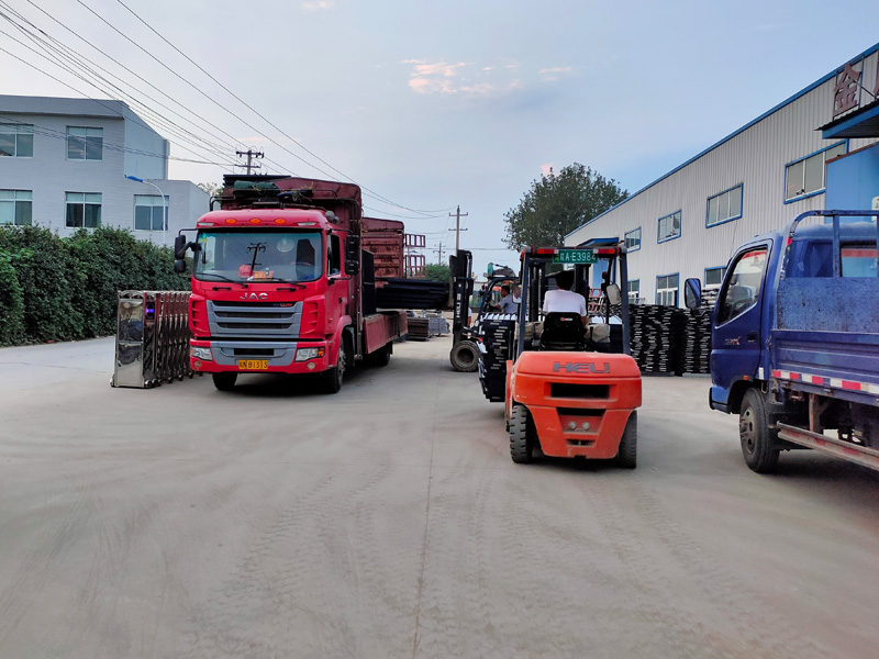 金用護(hù)欄2021年9月10日鋅鋼百葉窗發(fā)貨! 金用護(hù)欄2021年9月10日鋅鋼百葉窗發(fā)貨!