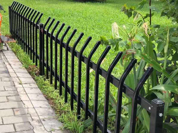 草坪護(hù)欄款式大全 草坪護(hù)欄款式大全