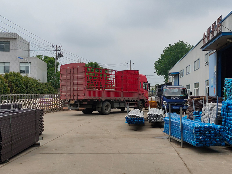 金用護(hù)欄2022年5月18日鋅鋼百葉窗裝車(chē)發(fā)貨! 金用護(hù)欄2022年5月18日鋅鋼百葉窗裝車(chē)發(fā)貨!