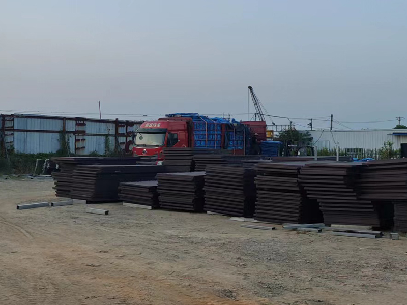 金用護(hù)欄2022年9月30日鋅鋼陽臺(tái)護(hù)欄裝車發(fā)貨! 金用護(hù)欄2022年9月30日鋅鋼陽臺(tái)護(hù)欄裝車發(fā)貨!