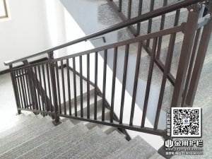 樓梯欄桿多少錢一米？