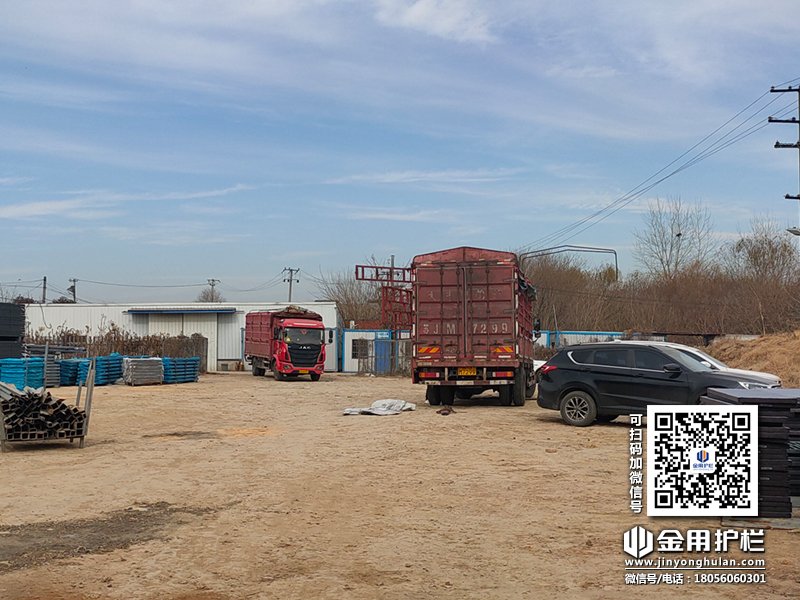 2023年12月12日鋅鋼飄窗護(hù)欄裝車發(fā)貨! 2023年12月12日鋅鋼飄窗護(hù)欄裝車發(fā)貨!