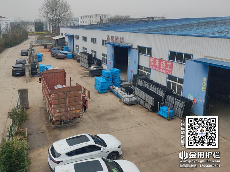 2024年3月29日鋅鋼組裝式欄桿裝車發貨! 2024年3月29日鋅鋼組裝式欄桿裝車發貨!