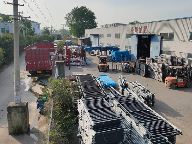 2025年5月14日鋅鋼圍墻護欄裝車發(fā)貨! 2025年5月14日鋅鋼圍墻護欄裝車發(fā)貨!