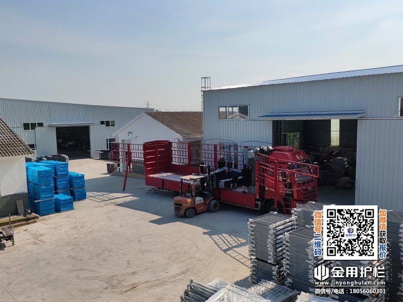 2025年7月4日鋁合金百葉窗裝車發貨! 2025年7月4日鋁合金百葉窗裝車發貨!